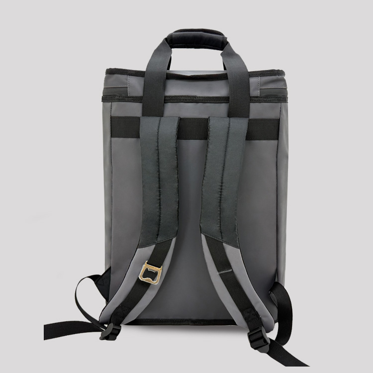 SUMMIT 30 CAN COOLER BACKPACK - Image 2